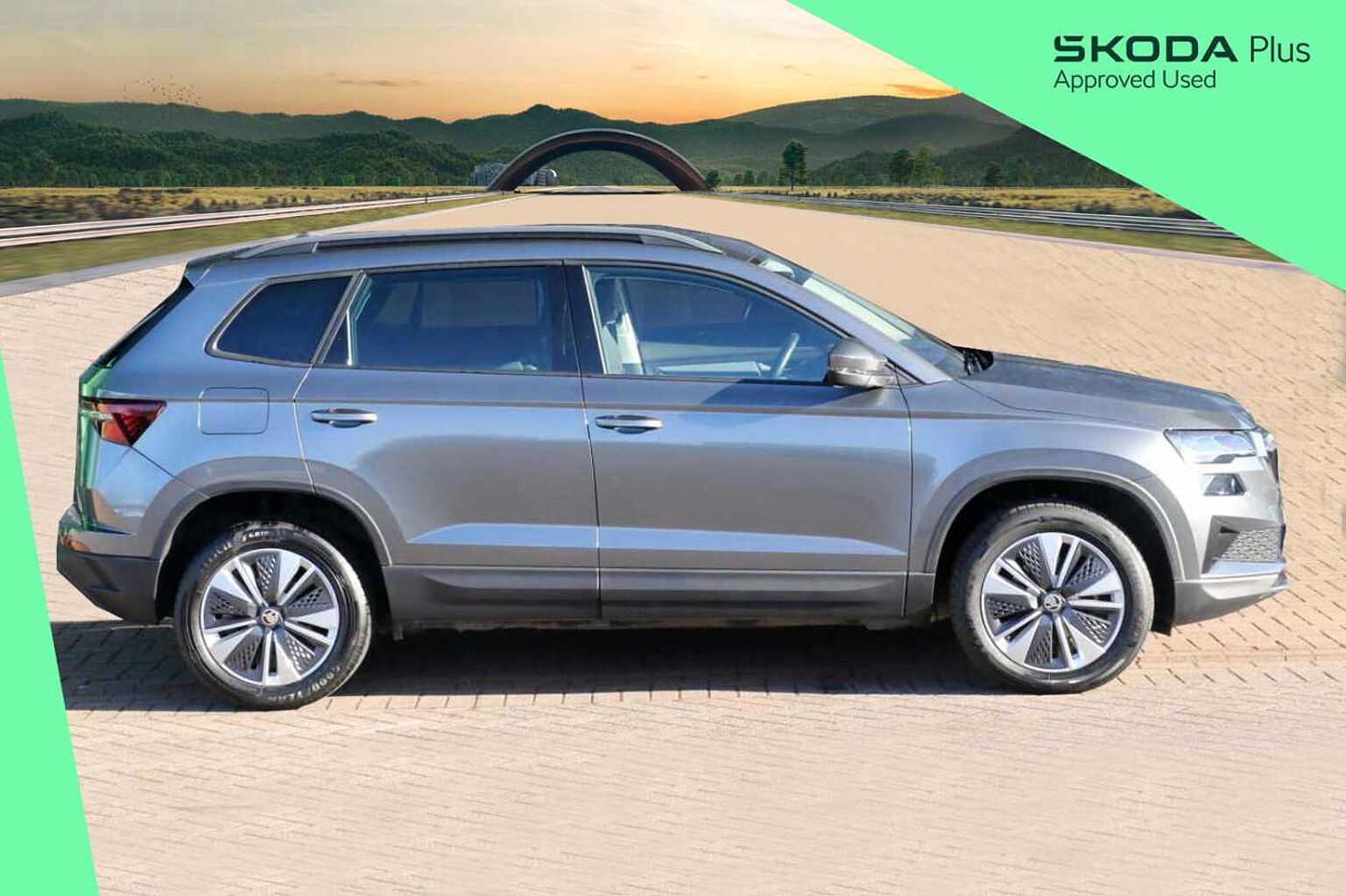 SKODA Karoq SUV 1.0 TSI (110ps) SE Drive