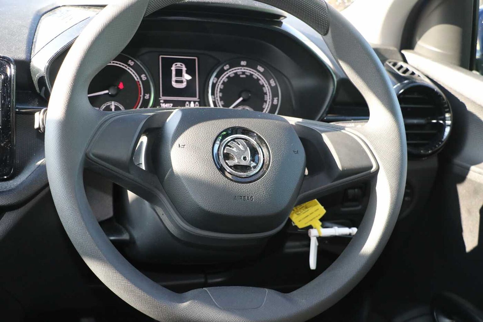 SKODA Fabia 1.0 MPI (65ps) S 5-Dr Hatchback