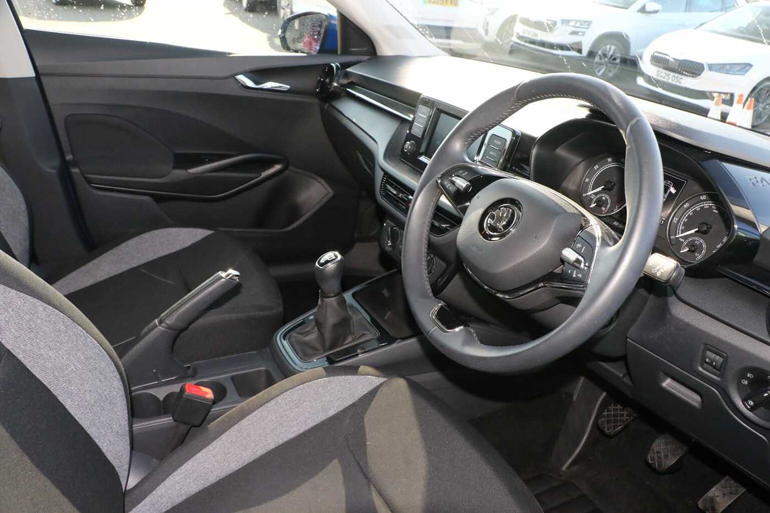 SKODA Fabia 1.0 TSI (95ps) SE Comfort 5-Dr Hatchback