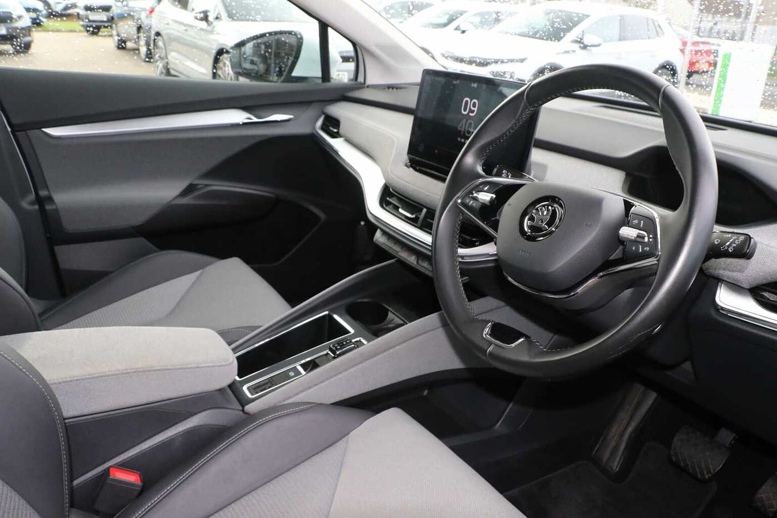 SKODA Enyaq iV E (179ps) 60 62 Kwh