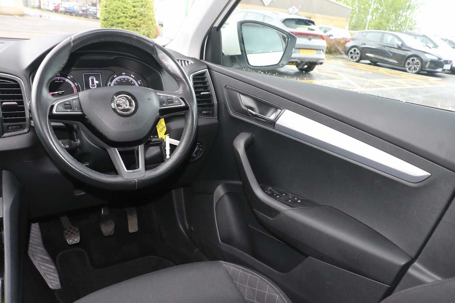 SKODA Karoq SUV 1.0 TSI (115ps) SE Nav Plus