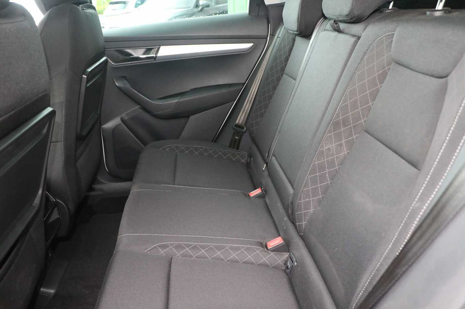 SKODA Karoq SUV 1.0 TSI (115ps) SE Nav Plus
